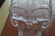 new 1000ml fill skull decanter plus 4 skull shot glasses