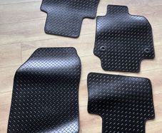 Toyota RAV4 Hybrid Car Mats