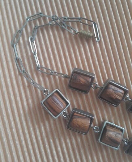 NECKLACE - Vintage - Stainless Steel & Wood