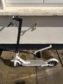 Electric scooter