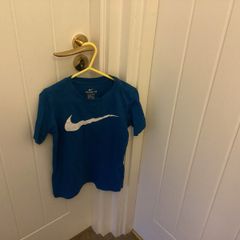 Nike blue T-shirt age 6/7