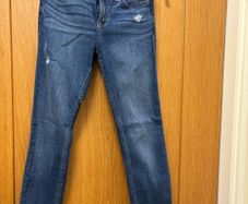 Girls jeans A&F size 11/12 super slim