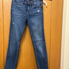 Girls jeans A&F size 11/12 super slim