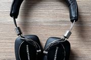 Bowers and Wilkins P5