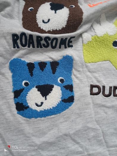 boy's top. Age 3/4