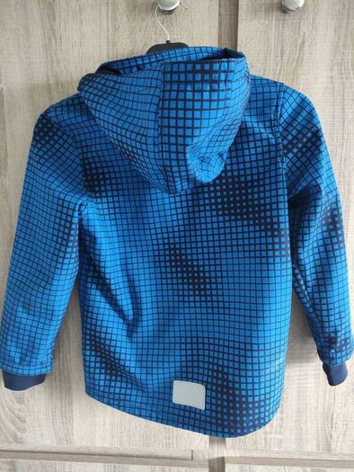 122 cm 6/7 years old barely worn only few times jacket