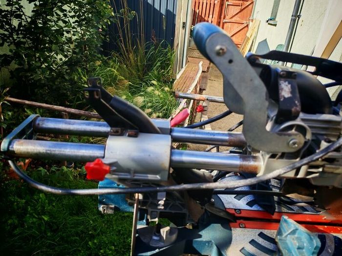 Mitre saw. Bosch professional.