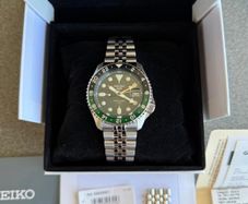 Seiko 5 Gmt Green 2026 Full Set