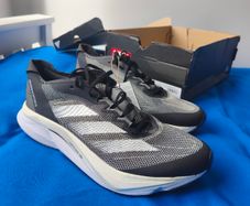Adidas Boston 12- Size 43