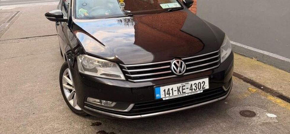2014 Volkswagen Passat 1.6 TDI Highline  Long NCT