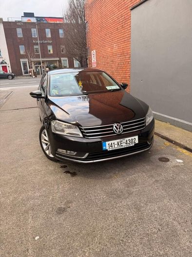 2014 Volkswagen Passat 1.6 TDI Highline  Long NCT