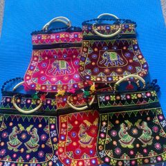 Trendy shoulder bag