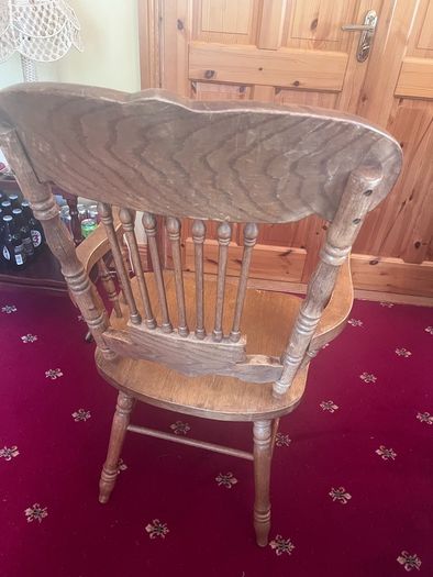 Oak dining chair set with carving embellishment
