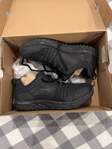 Trail runners size 6