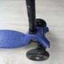 Micro children's scooter Maxi - Blue Image 5