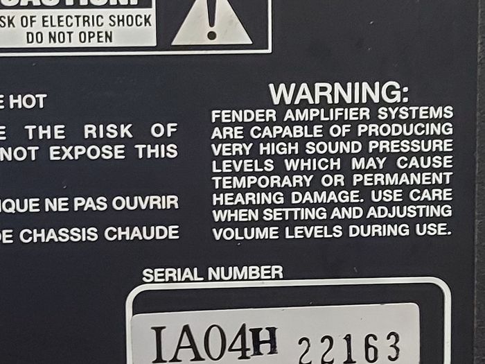 FENDER Frontman 15G Guitar Amp in excellent like new condition, working great