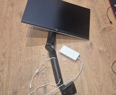 lg monitor