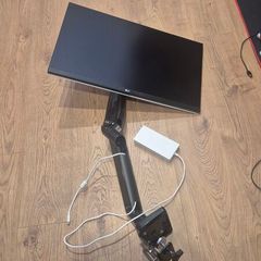 lg monitor