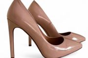 Nude stilettos, size 7