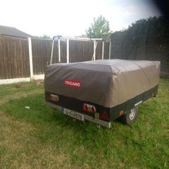Trailer Tent