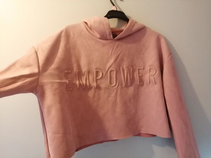 woman tops. Size.   16.