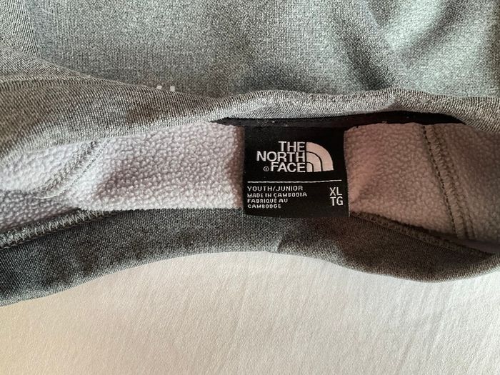 Boys genuine The North Face Sweater Top Grey XL