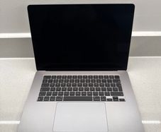 Apple Macbook Air M2 15" (2023) 8gb Ram 512gb Ssd 95% Bh