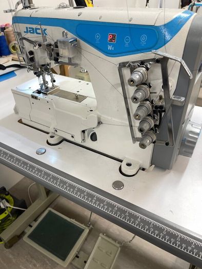 Cover stich  bottom hemming machine