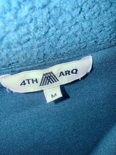 Like New 4th Arq Pheonix fleece
