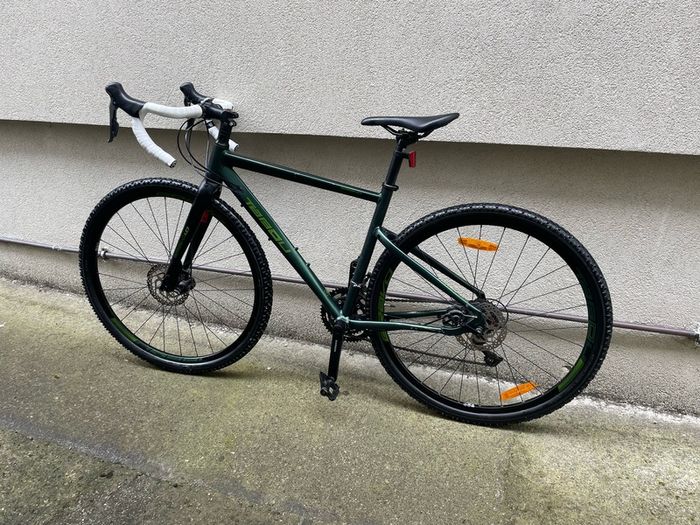 Gravel bike