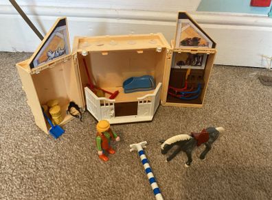 playmobil horse riding set