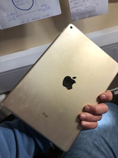 Apple iPad Air 2