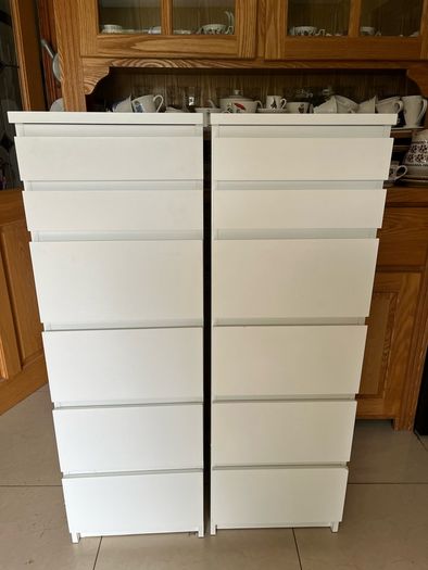 bedroom storage units x 2