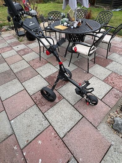 Golf trolley
