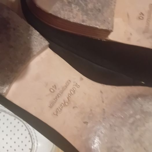 ladies shoes & others stories size 7 black velvet