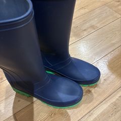Wellingtons Size 4