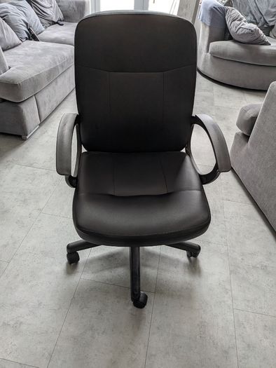 Desk chair