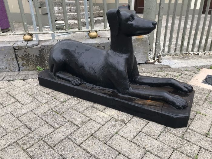 Pair of cast iron dog statues