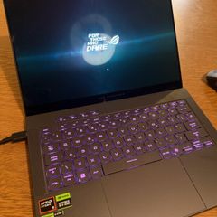 Asus Zephyrus G14 - 2025
