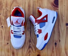 kids trainers
