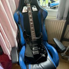 Guitar with speaker
