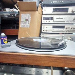 Hifi Gold Bang and olufsen Beogram 2000 with MMC4 Stylus