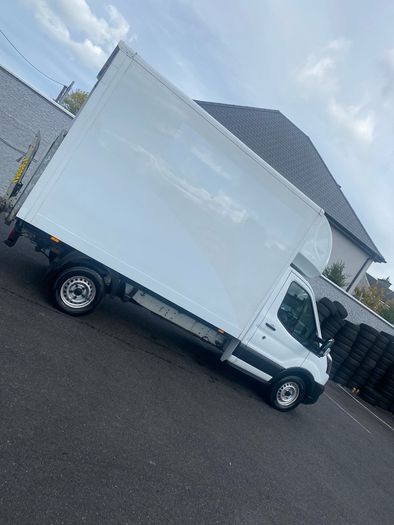 luton Transit Van