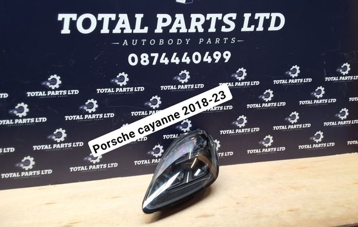 Porsche cayanne 2018-23 headlight