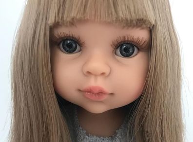 Spanish doll