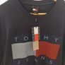 men's Tommy jeans t shirt Image 3