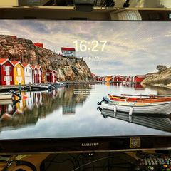Samsung SyncMaster P2770HD (Monitor / TV)