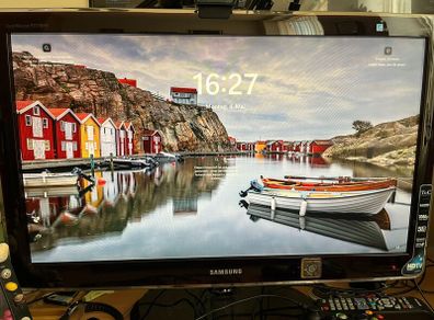 Samsung SyncMaster P2770HD (Monitor / TV)