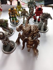 fallout figures complete set including deathclaw BAF