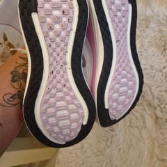 Nike vomero +
